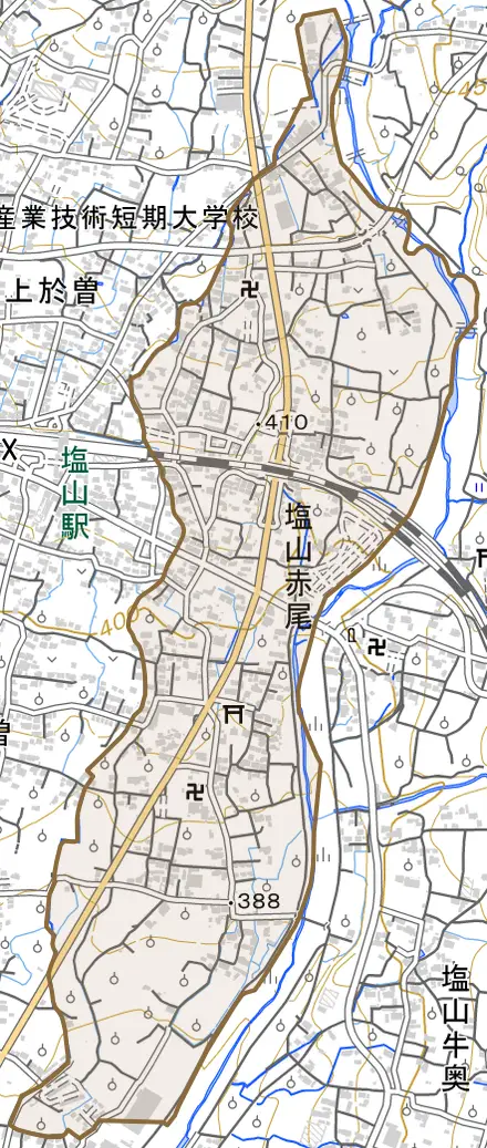 塩山赤尾とその周辺の地図。町の範囲を重ねている