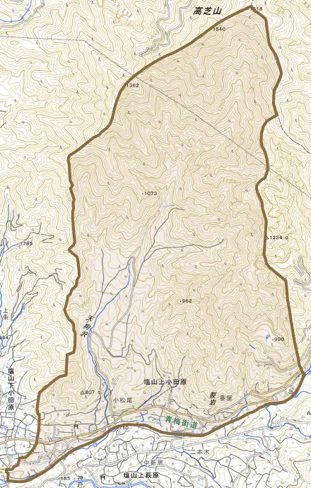 塩山上小田原とその周辺の地図。町の範囲を重ねている
