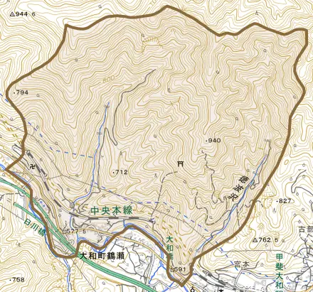 大和町鶴瀬とその周辺の地図。町の範囲を重ねている
