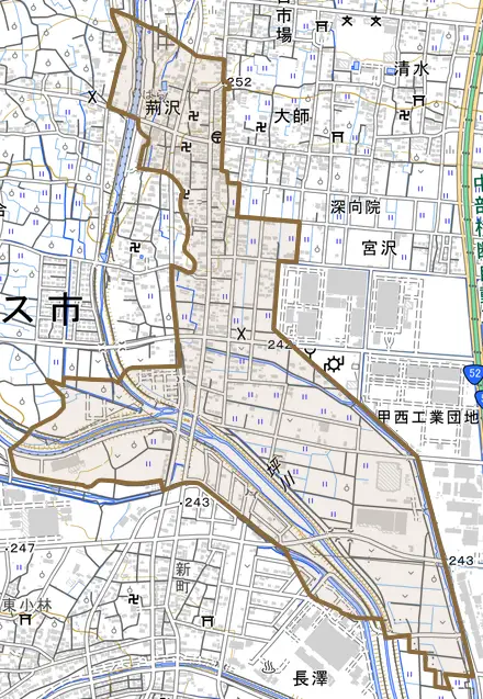 荊沢とその周辺の地図。町の範囲を重ねている