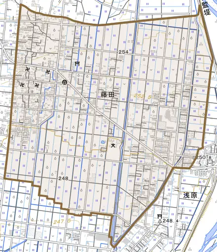 藤田とその周辺の地図。町の範囲を重ねている