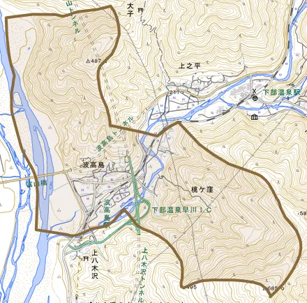 波高島とその周辺の地図。町の範囲を重ねている