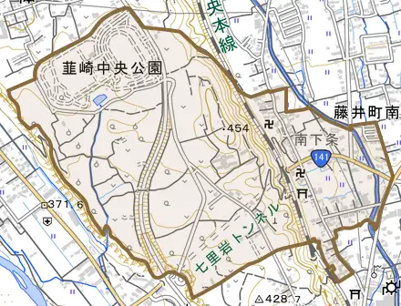 藤井町南下條とその周辺の地図。町の範囲を重ねている
