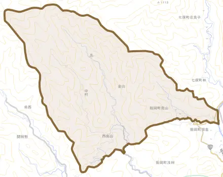 賑岡町奥山とその周辺の地図。町の範囲を重ねている