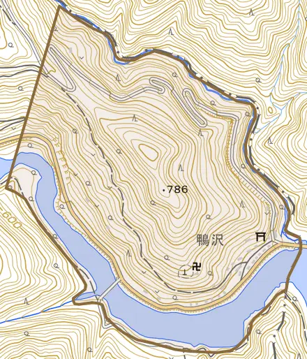鴨沢とその周辺の地図。町の範囲を重ねている