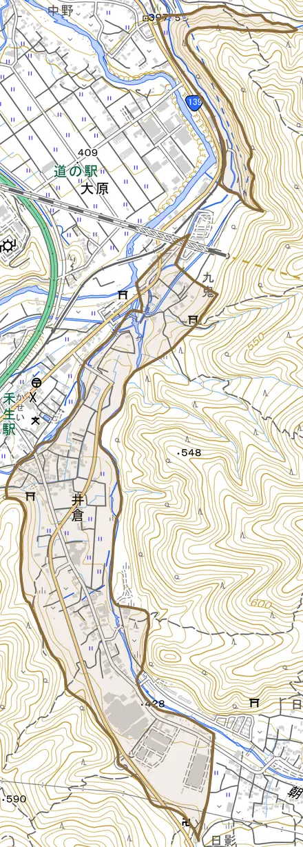 井倉とその周辺の地図。町の範囲を重ねている