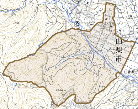 大工とその周辺の地図。町の範囲を重ねている