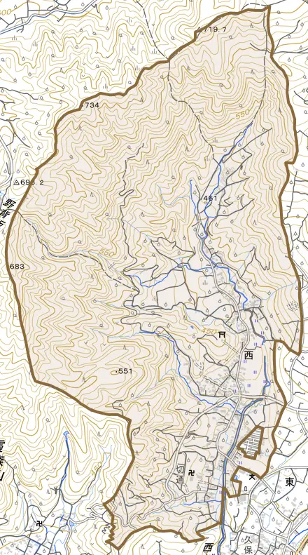 西とその周辺の地図。町の範囲を重ねている